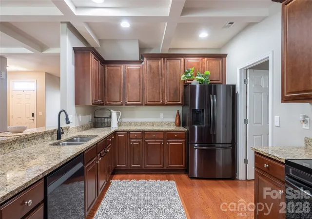Photo 3 of Single family home for sale at 9 Partridge Berry Ln, Weaverville, NC 28787 | MLS# 4375602 | Listing updated on 2026-09-10