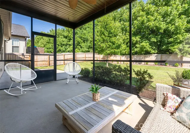 Photo 3 of Single family home for sale at 9 Partridge Berry Ln, Weaverville, NC 28787 | MLS# 4375602 | Listing updated on 2026-09-27