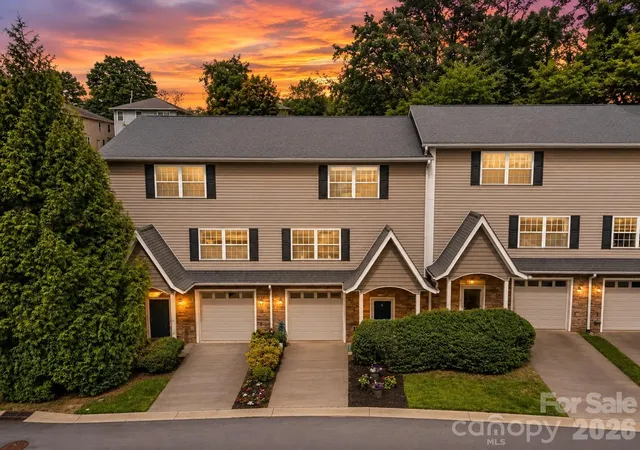 1st image of 5 Terrace Ct, Asheville, NC 28804 | MLS# 4375650