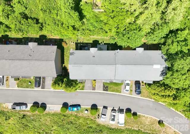 37th image of 5 Terrace Ct, Asheville, NC 28804 | MLS# 4375650