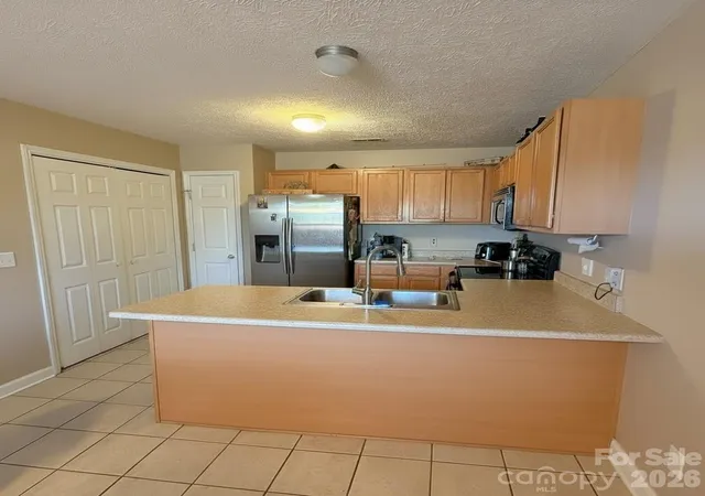 Photo 3 of Single family home for sale at 195 Moorea Dr, Raeford, NC 28376 | MLS# 4375731 | Listing updated on 2026-06-05