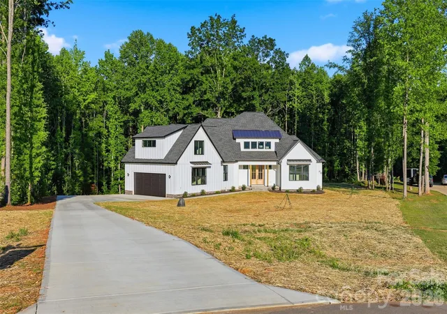 Homes for sale in Clover, SC | 4299 Brandy Creek Ct #90, Clover, SC 29710 | MLS# 4375740