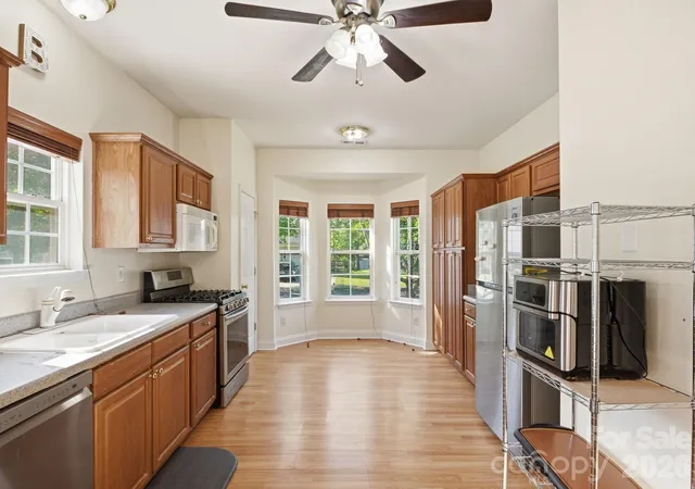 Photo 4 of Single family home for sale at 12519 Twelvetrees Ln, Huntersville, NC 28078 | MLS# 4375770 | Listing updated on 2026-09-19