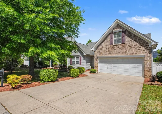 Homes for sale in Concord, NC | 1274 Emory Ln Nw, Concord, NC 28027 | MLS# 4375773