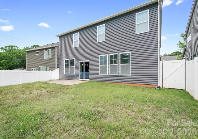 30th image of 10008 Michael Crossing Dr, Charlotte, NC 28213 | MLS# 4375777