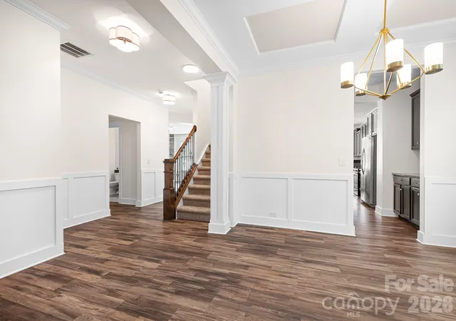5th image of 10008 Michael Crossing Dr, Charlotte, NC 28213 | MLS# 4375777