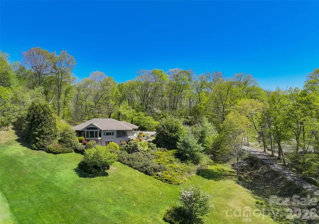 Photo 3 of Single family home for sale at 78 Banker Dr, Waynesville, NC 28786 | MLS# 4375828 | Listing updated on 2026-09-29