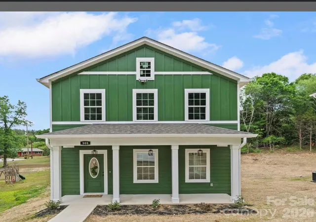 Photo 1 of Single family home for sale at 908 Dewey St, Badin, NC 28009 | MLS# 4375843 | Listing updated on 2026-10-03