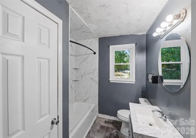 Photo 4 of Single family home for sale at 151 Redwood Ln, Gastonia, NC 28052 | MLS# 4375924 | Listing updated on 2026-10-02
