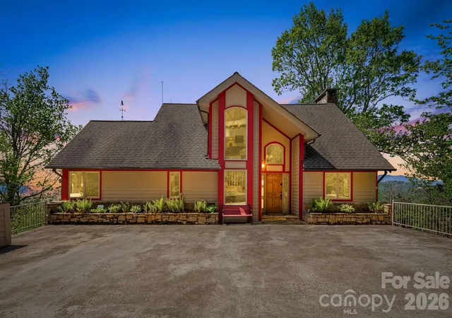 3rd image of 206 Twin Springs Rd, Blowing Rock, NC 28605 | MLS# 4375929