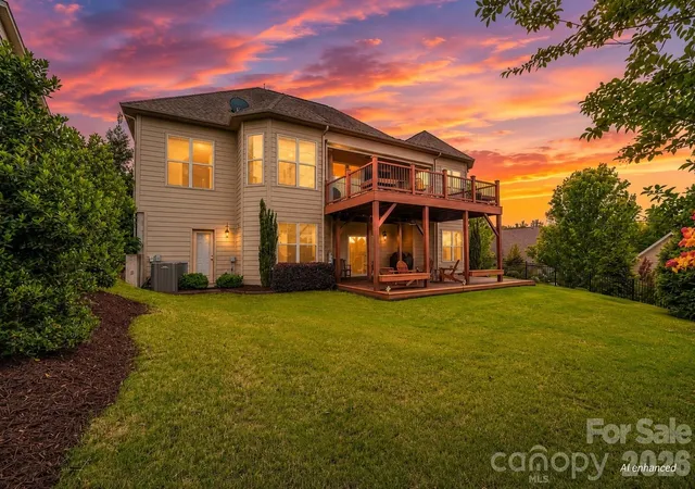 1st image of 14503 Crest Ct, Charlotte, NC 28278 | MLS# 4375931
