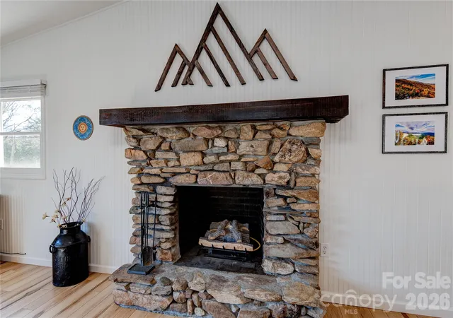 4th image of 208 Altamahaw Ave, Black Mountain, NC 28711 | MLS# 4375940