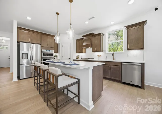 Photo 3 of Single family home for sale at 166 Windgate Way, Mooresville, NC 28115 | MLS# 4375999 | Listing updated on 2026-09-20