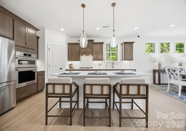 Photo 4 of Single family home for sale at 166 Windgate Way, Mooresville, NC 28115 | MLS# 4375999 | Listing updated on 2026-09-20