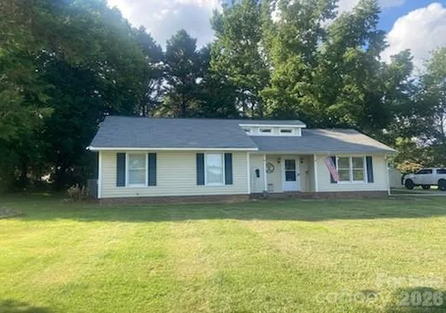 Homes for sale in Monroe, NC | 3120 Basilwood Cir, Monroe, NC 28110 | MLS# 4376004