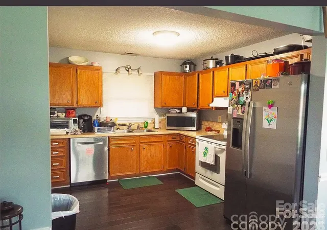 Photo 3 of Single family home for sale at 3120 Basilwood Cir, Monroe, NC 28110 | MLS# 4376004 | Listing updated on 2026-08-27