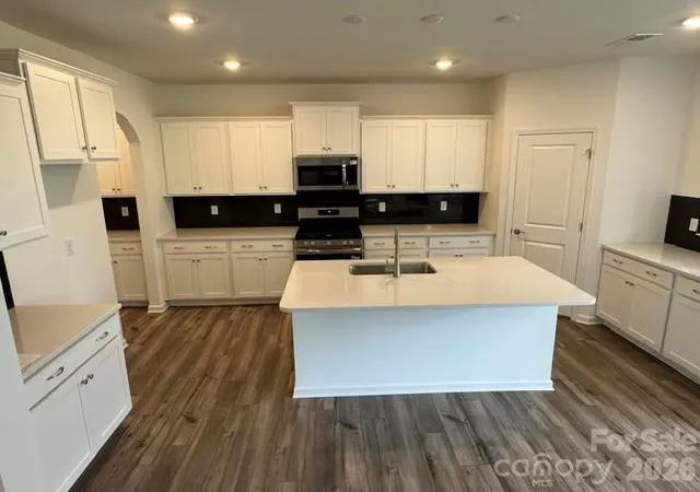 Photo 4 of Single family home for sale at 1304 Swift Ln #101, Belmont, NC 28012 | MLS# 4376019 | Listing updated on 2026-09-28