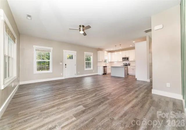 Photo 4 of Single family home for sale at 1003 Hunter Valley Rd, Shelby, NC 28150 | MLS# 4376070 | Listing updated on 2026-08-15