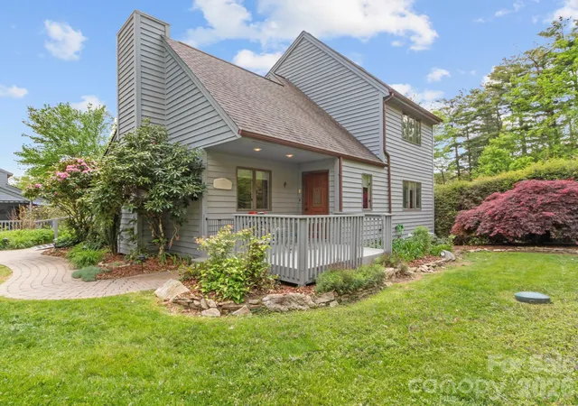 4th image of 317 Robertson St, Burnsville, NC 28714 | MLS# 4376081