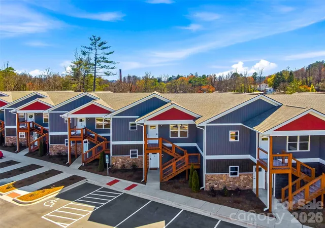 Homes for sale in Brevard, NC | 143 Carver St #1, Brevard, NC 28712 | MLS# 4376106