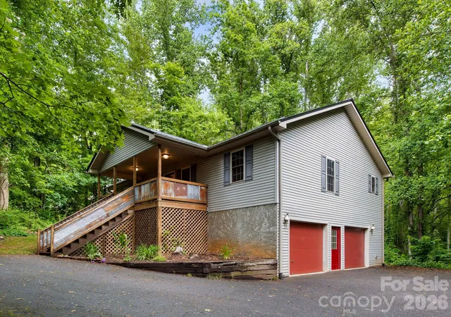 Photo 3 of Single family home for sale at 37 Leatherwood Dr #9, Candler, NC 28715 | MLS# 4376131 | Listing updated on 2026-09-17