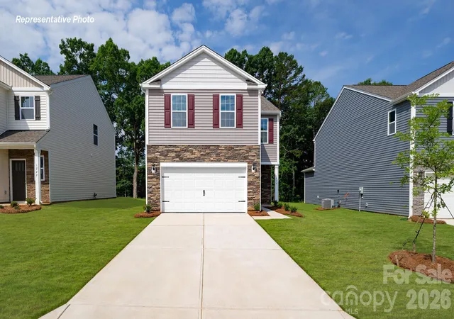 1st image of 1371 Mammoth Rd, Hickory, NC 28602 | MLS# 4376161