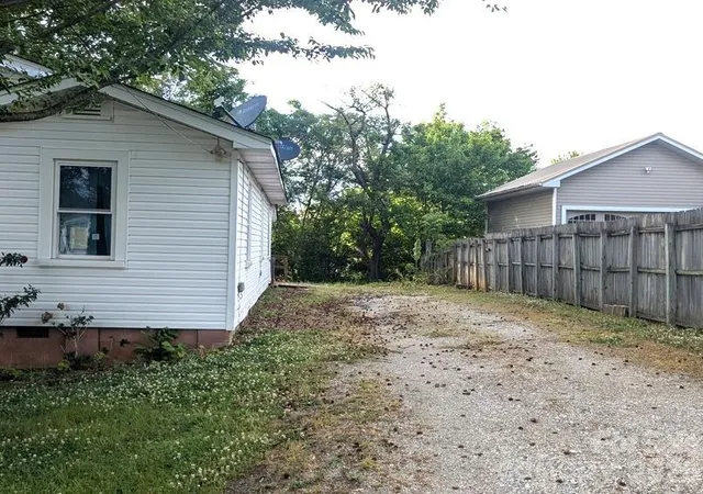 Homes for sale in Marion, NC | 901 State St #Ext, Marion, NC 28752 | MLS# 4376185