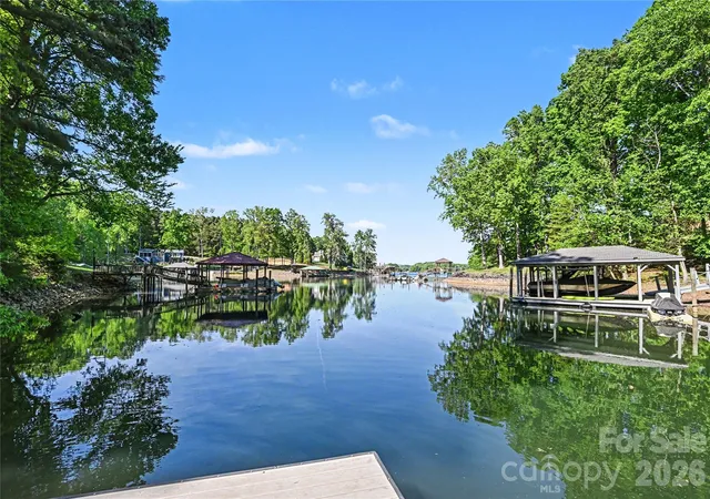 1st image of 142 Lakeview Shores Loop, Mooresville, NC 28117 | MLS# 4376202