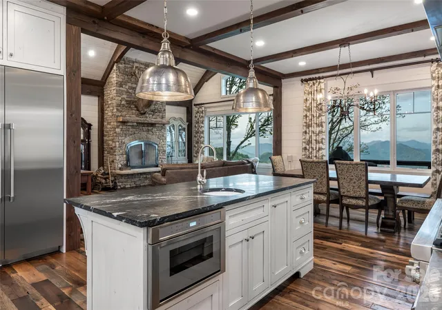 Photo 4 of Single family home for sale at 376 Wandering Trl, Waynesville, NC 28785 | MLS# 4376234 | Listing updated on 2026-07-27