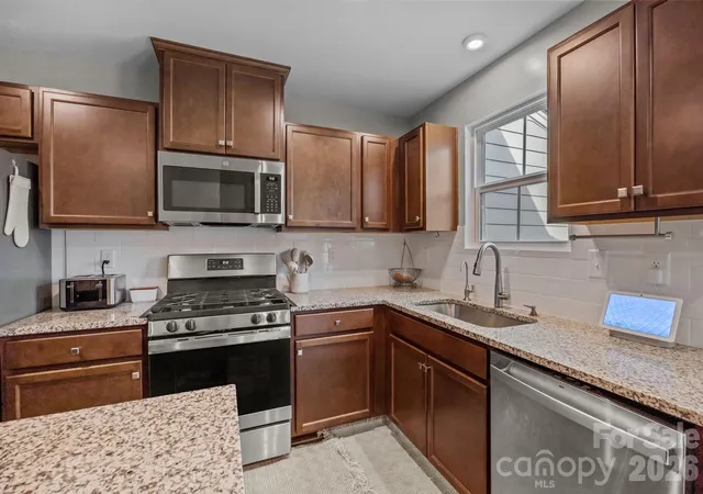 4th image of 154 Stella Ln #B, Troutman, NC 28166 | MLS# 4376279