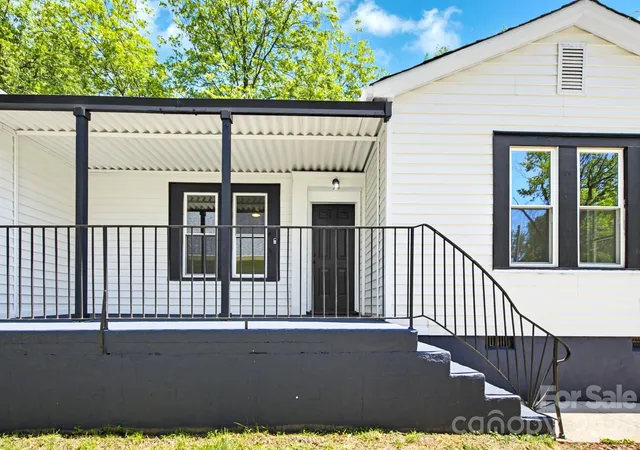 4th image of 2622 Hemphill St, Charlotte, NC 28208 | MLS# 4376285