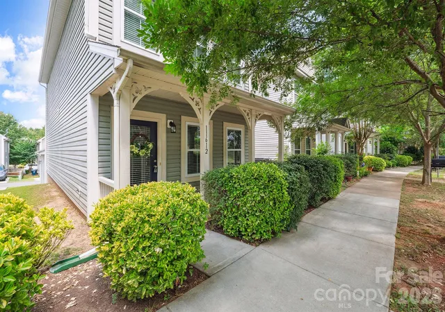 Homes for sale in Huntersville, NC | 11612 Galashiels Dr, Huntersville, NC 28078 | MLS# 4376286