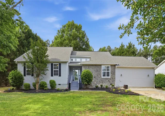 Homes for sale in Fort Mill, SC | 1689 Willowbrook Dr, Fort Mill, SC 29708 | MLS# 4376340