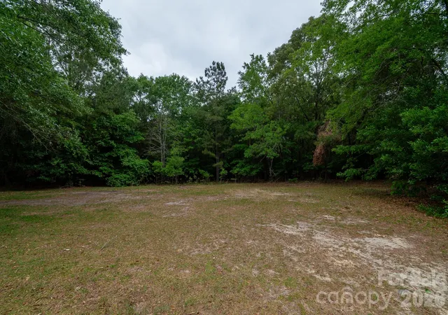 Photo 3 of Single family home for sale at 3133 Magnolia Rd, Bennettsville, SC 29512 | MLS# 4376342 | Listing updated on 2026-07-29