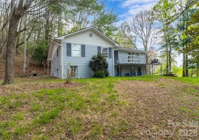 1st image of 98 Limberlost Dr, Hendersonville, NC 28739 | MLS# 4376347