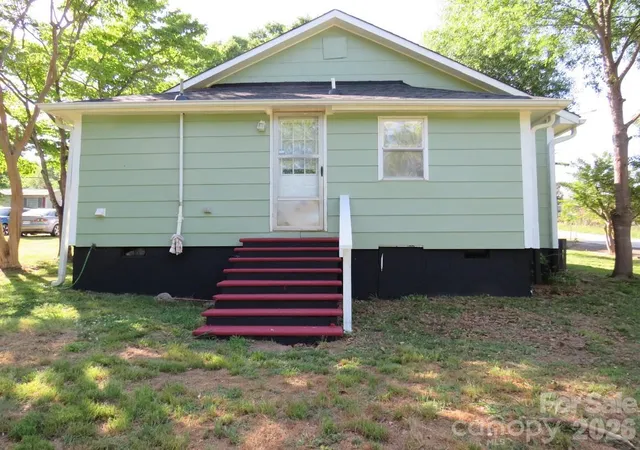 Homes for sale in Gaffney, SC | 406 River Dr, Gaffney, SC 29340 | MLS# 4376358
