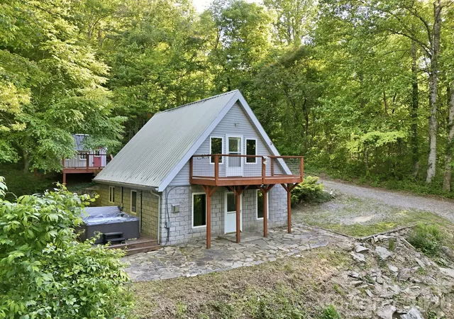 2nd image of 98 Sparkling Springs Rd, Fairview, NC 28730 | MLS# 4376359