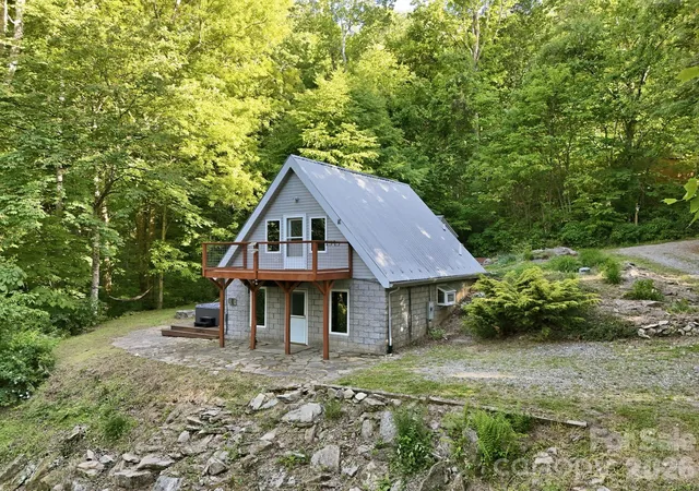 3rd image of 98 Sparkling Springs Rd, Fairview, NC 28730 | MLS# 4376359