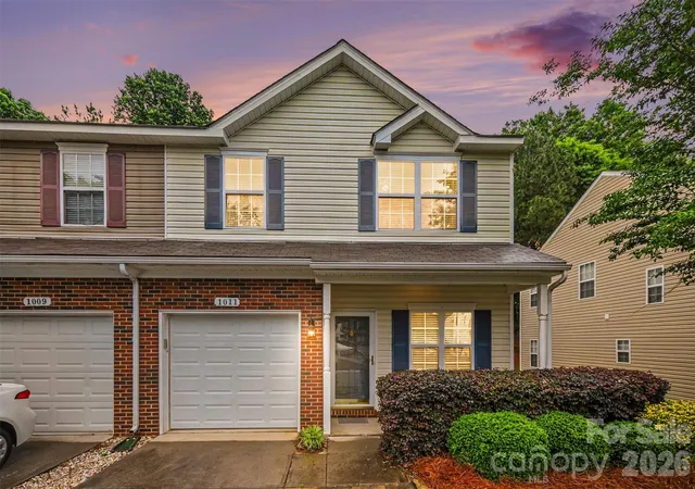 Photo 1 of Townhouse for sale at 1011 Silver Springs Rd, Fort Mill, SC 29715 | MLS# 4376380 | Listing updated on 2026-10-12