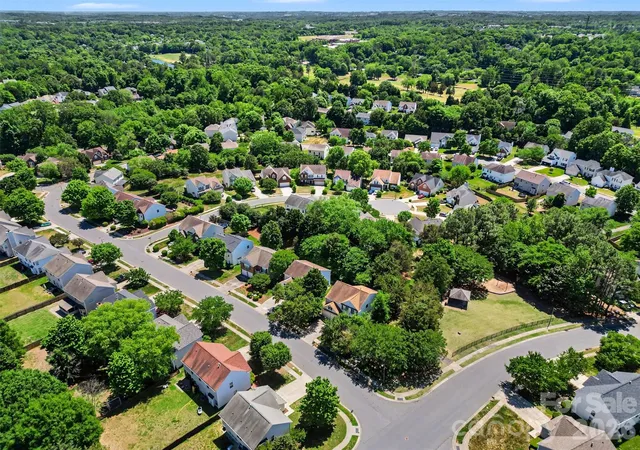 35th image of 5313 Bentgrass Run Dr, Charlotte, NC 28269 | MLS# 4376388
