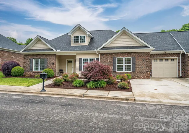 Photo 2 of Townhouse for sale at 201 T R Harris Dr, Shelby, NC 28150 | MLS# 4376451 | Listing updated on 2026-08-14