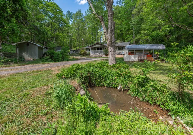 Photo 3 of Single family home for sale at 155 Old Starnes Cvs Rd, Asheville, NC 28806 | MLS# 4376505 | Listing updated on 2026-09-30