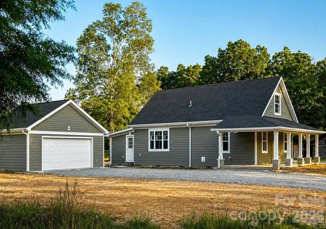 Photo 1 of Single family home for sale at 49354 Reeves Is Rd, Richfield, NC | MLS# 4376524 | Listing updated on 2026-10-13