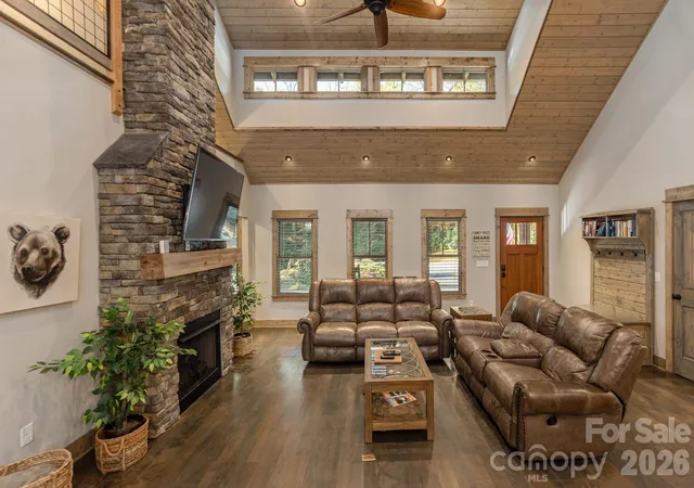 Photo 4 of Single family home for sale at 142 Davids Tr, Pisgah Forest, NC 28768 | MLS# 4376531 | Listing updated on 2026-05-09