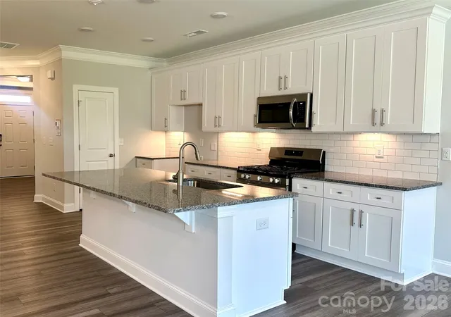 Photo 4 of Townhouse for sale at 118 Pointer Trl, Troutman, NC 28166 | MLS# 4376566 | Listing updated on 2026-08-26