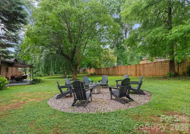 Homes for sale in Statesville, NC | 300 Brookmeade Dr, Statesville, NC 28625 | MLS# 4376572