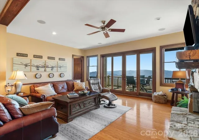 Photo 3 of Condo for sale at 600 Andrew Banks Rd #D4, Burnsville, NC 28714 | MLS# 4376587 | Listing updated on 2026-08-03
