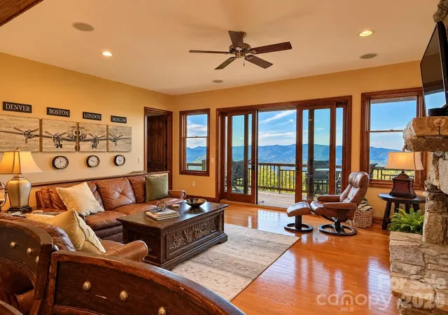 Photo 3 of Condo for sale at 600 Andrew Banks Rd #D4, Burnsville, NC 28714 | MLS# 4376587 | Listing updated on 2026-10-21