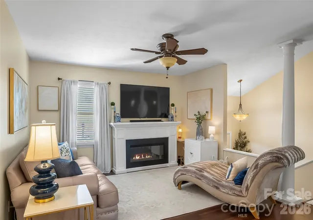 Photo 3 of Single family home for sale at 3104 Zion Church Rd, Hickory, NC 28602 | MLS# 4376634 | Listing updated on 2026-08-07