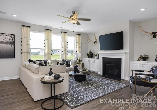 Photo 3 of Single family home for sale at 160 Windgate Way, Mooresville, NC 28115 | MLS# 4376643 | Listing updated on 2026-09-21